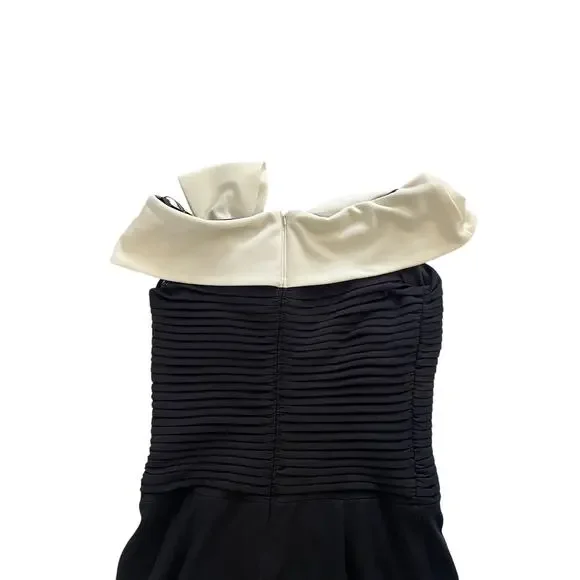 Tadashi Shoji Bow Pleated Crepe Dress Size Medium NWT Cocktail Event Wedding